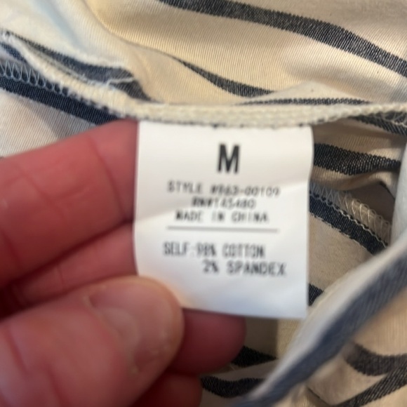 Mo Vint Women Cropped Stripe Wide Leg Pants, Blue Stripe Size - Medium NWT - Picture 5 of 12